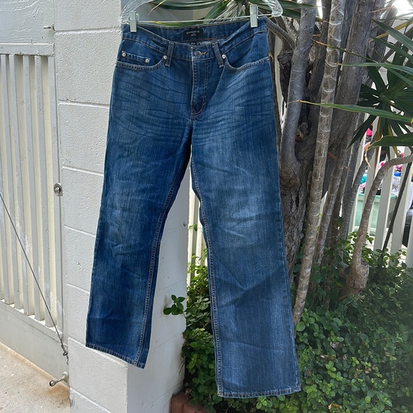 Banana Republic Boot Camp - Picture 1 of 3